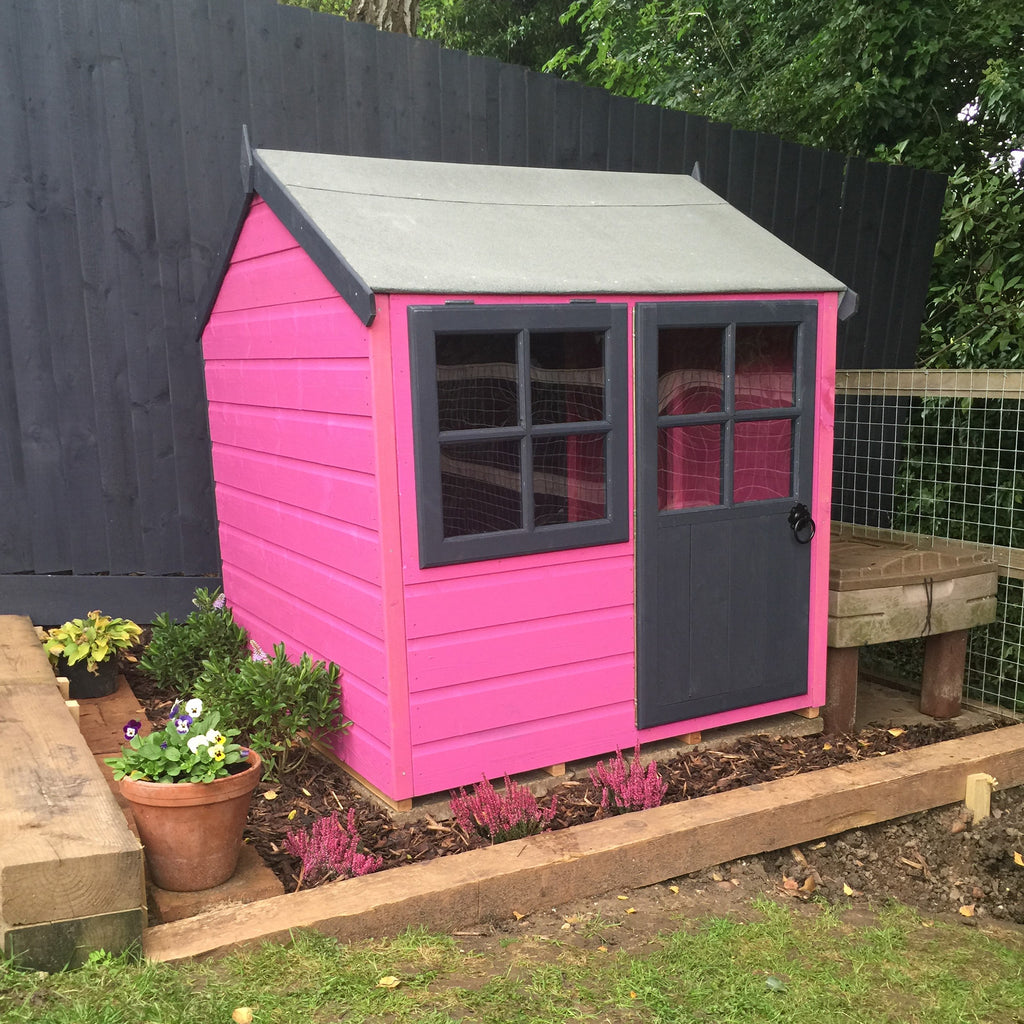 Bunny Playhouse 4' x 4' (approx) – Norfolk Sheds