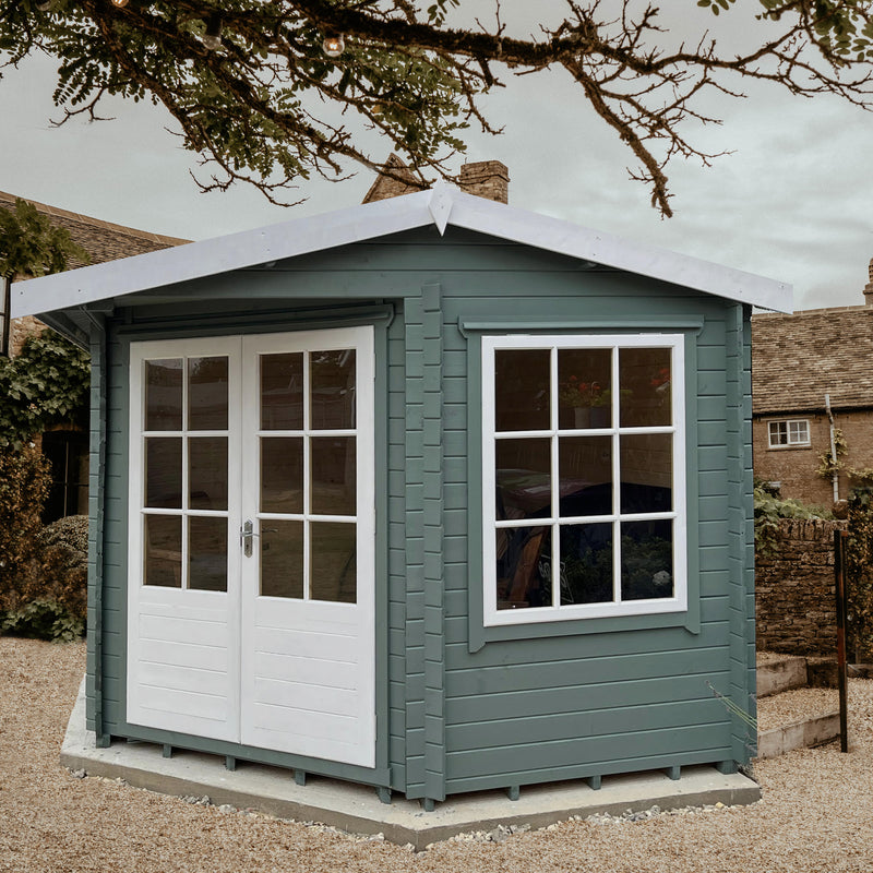 Livia & Ropsley Log Cabin 10G x 14 (2960G x 4340mm) in 28mm Logs